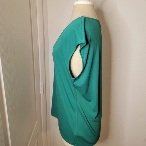 Guess by Marciano Green Sleeveless Blouse - Size Small - Picture 5 of 7